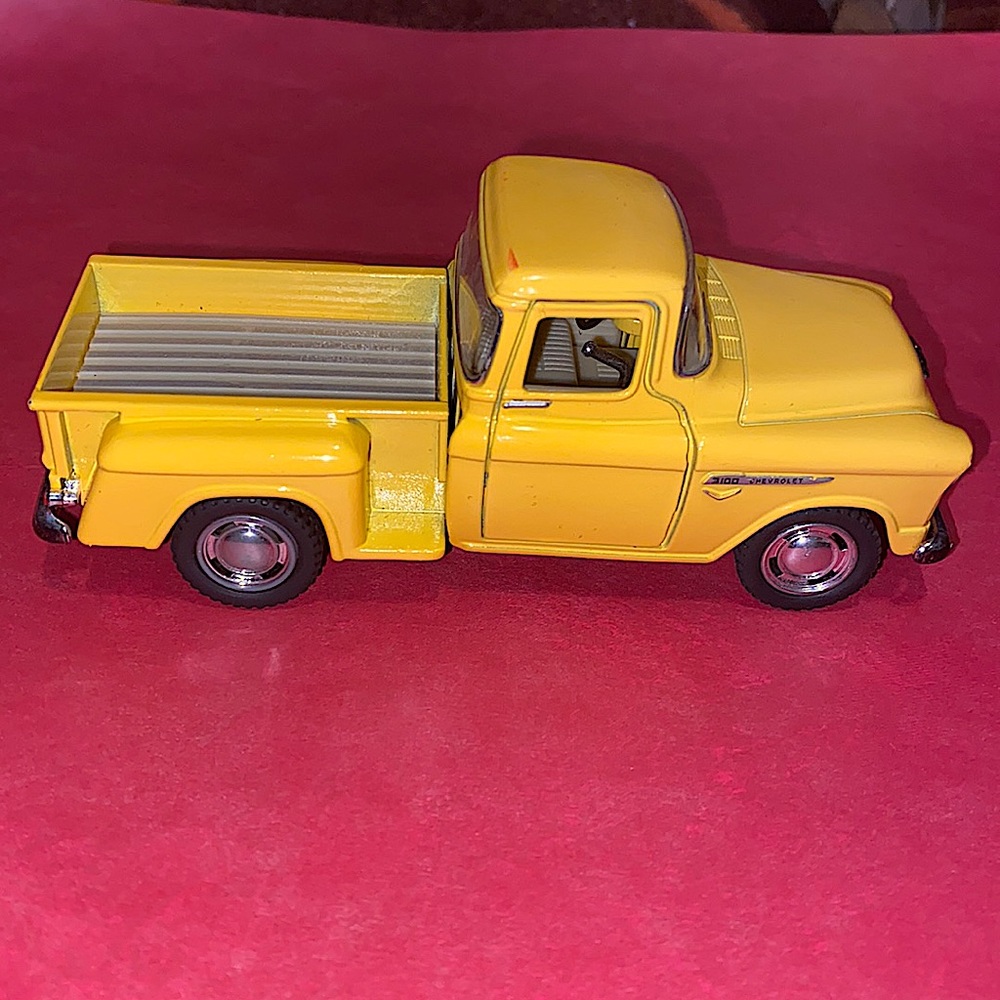 Toy Truck 🛻